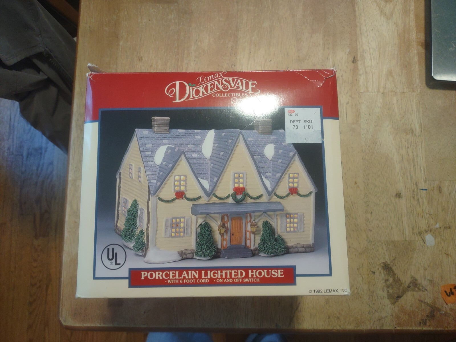 Lemax Christmas Dickensvale House 25053 Lighted Porcelain Retired Vintage 1992