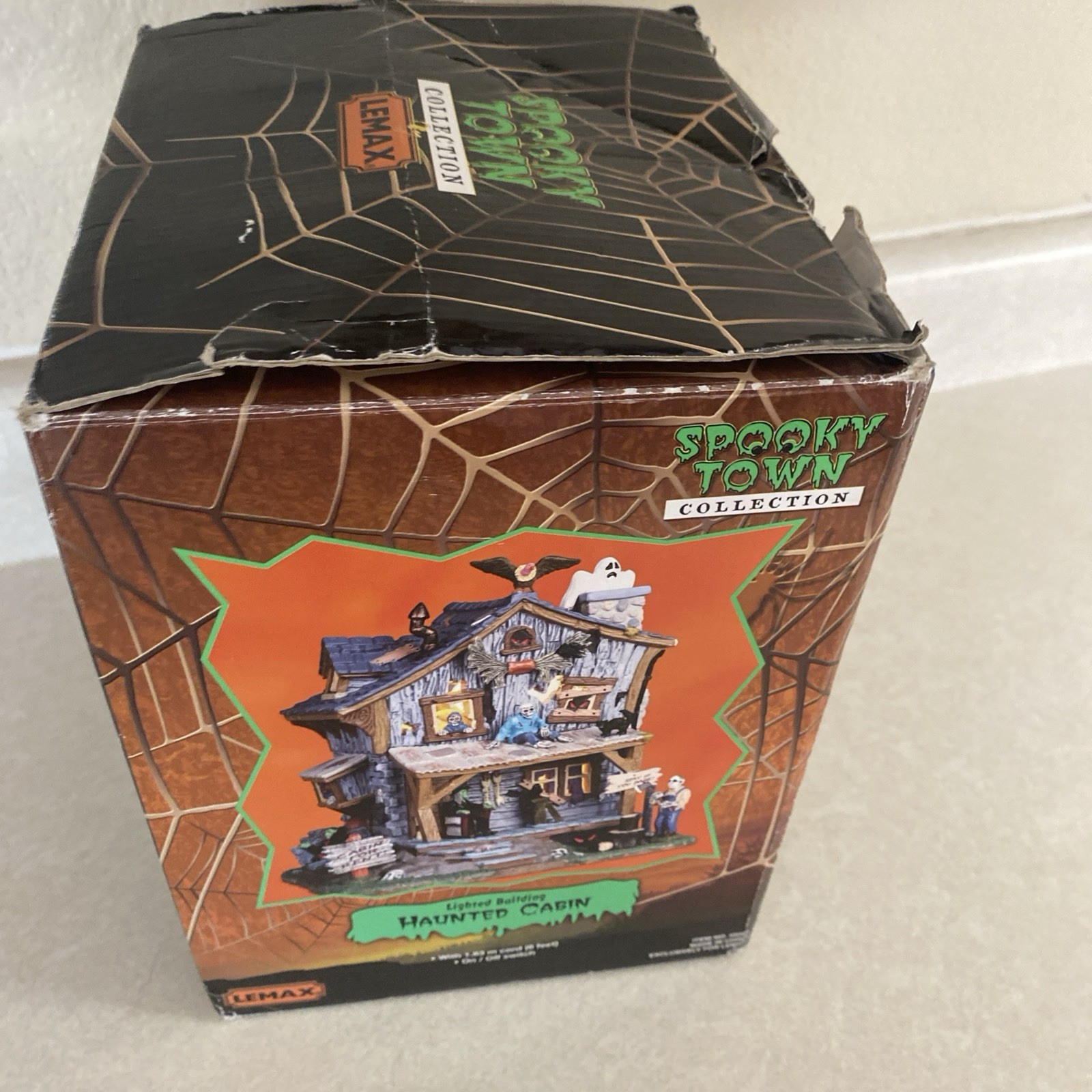 RARE Lemax Spooky Town Haunted Cabin 2010 Limited Edition With Box!