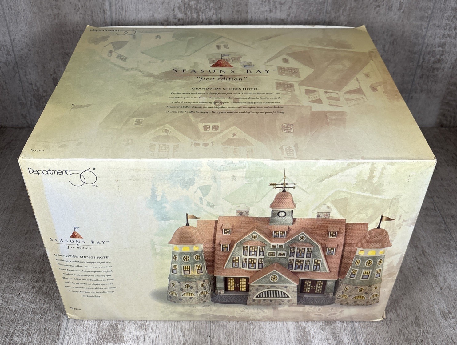 Dept 56 Seasons Bay “Grandview Shores Hotel” First Edition #53300 w/ Box