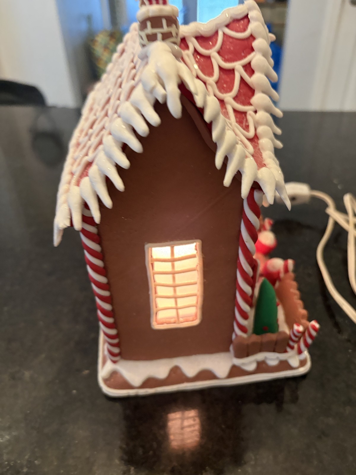 9″ Lighted Gingerbread House Christmas Village Decor Plug-In Holiday Home