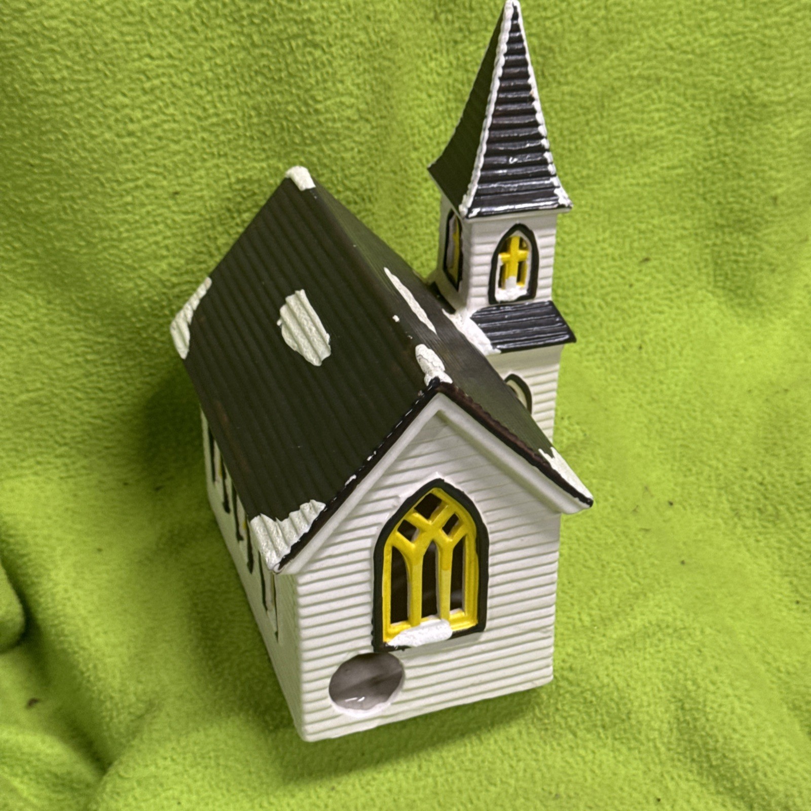 Dept 56 Snow Village Church of the Open Door 1986 Taiwan Lighted Building