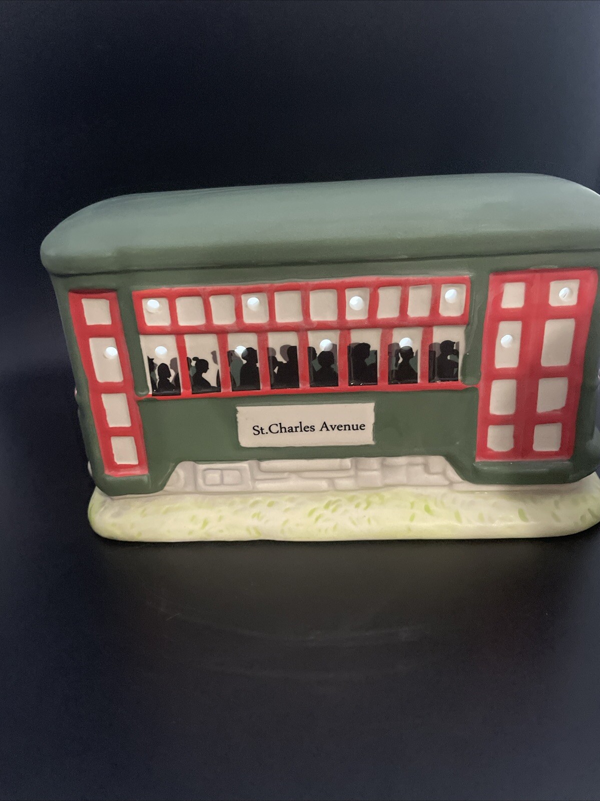 CRESCENT CITY CHRISTMAS VILLAGE “ST. CHARLES AVE STREETCAR” REPLICA COLLECTIBLE