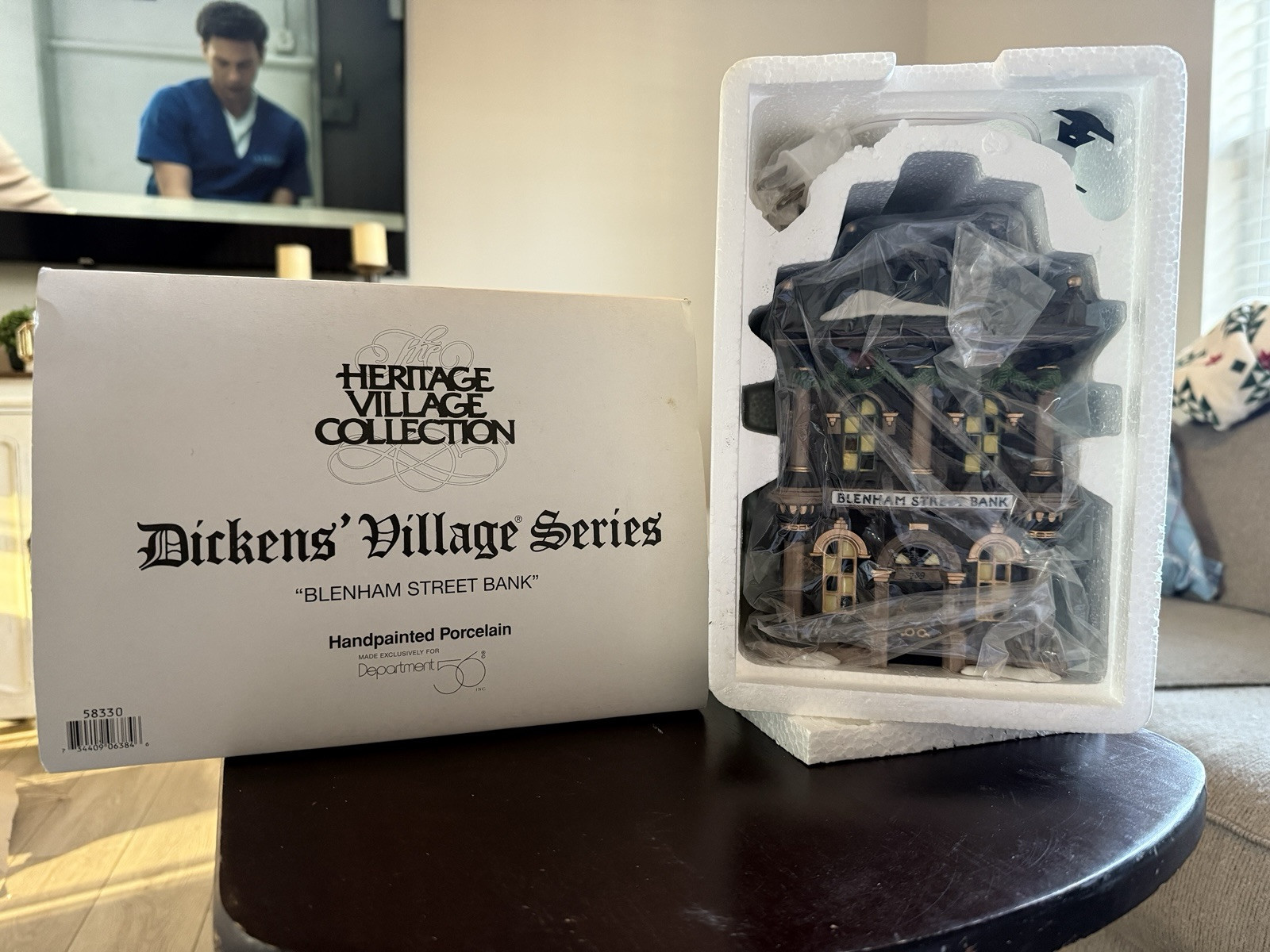 New DEPT 56 Dickens Village BLENHAM STREET BANK 58330 VTG 1995 in Original Box