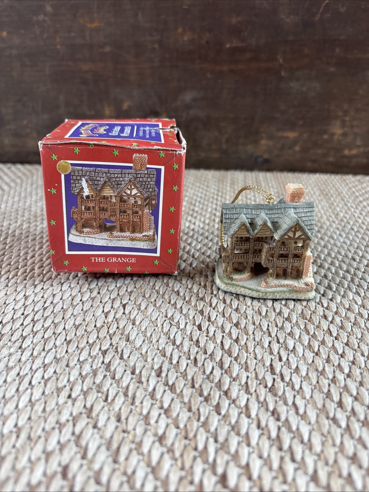 Vintage David Winter Cottages Christmas Ornament The Grange
