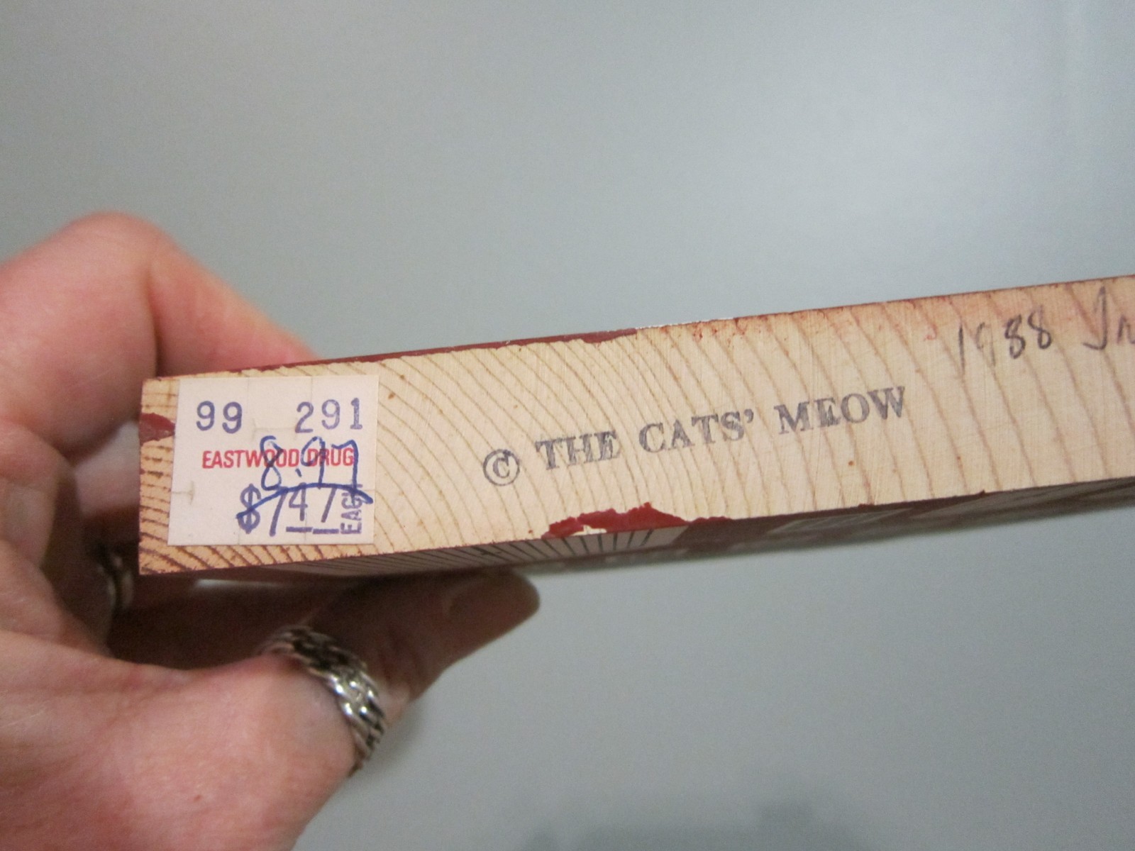 HERMANNHOF WINERY TRADESMAN SERIES 1988 CAT’S MEOW VILLAGE NO PRINTED SIGNS RARE