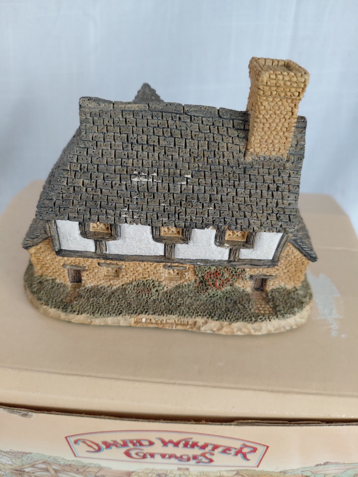 David Winter Cottage’s (2) “The Fushermans Wharf” 1983 Hogs Head Beer House 1985