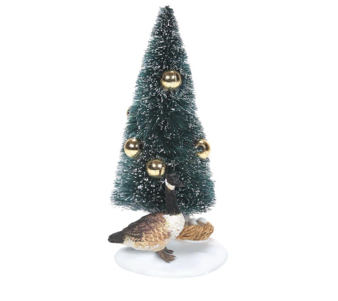 Dept 56 SIX GEESE A LAYING TREE General Village Accessory 6009824 BRAND NEW 2022