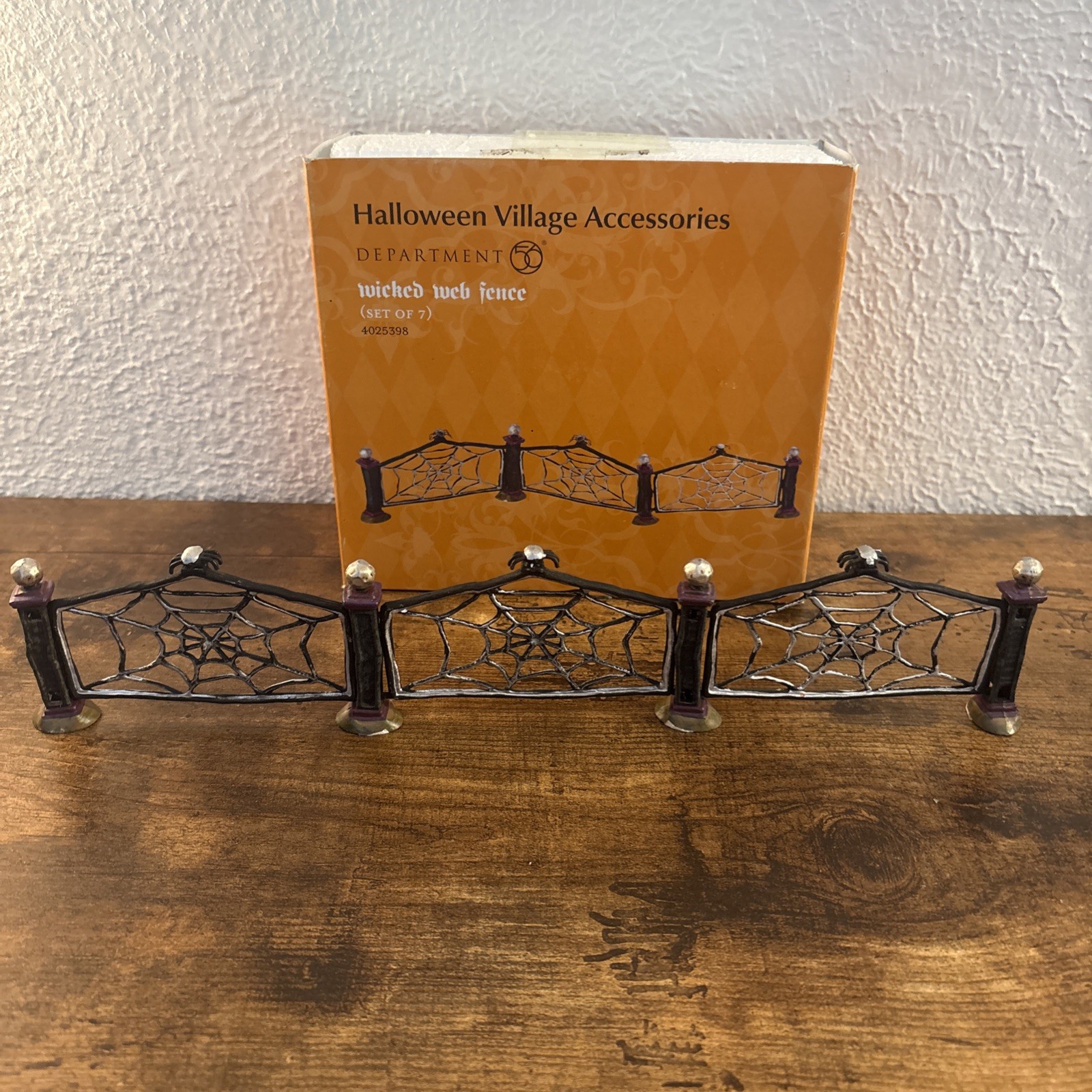 Department 56 Snow Village Halloween WICKED WEB FENCE 4025398