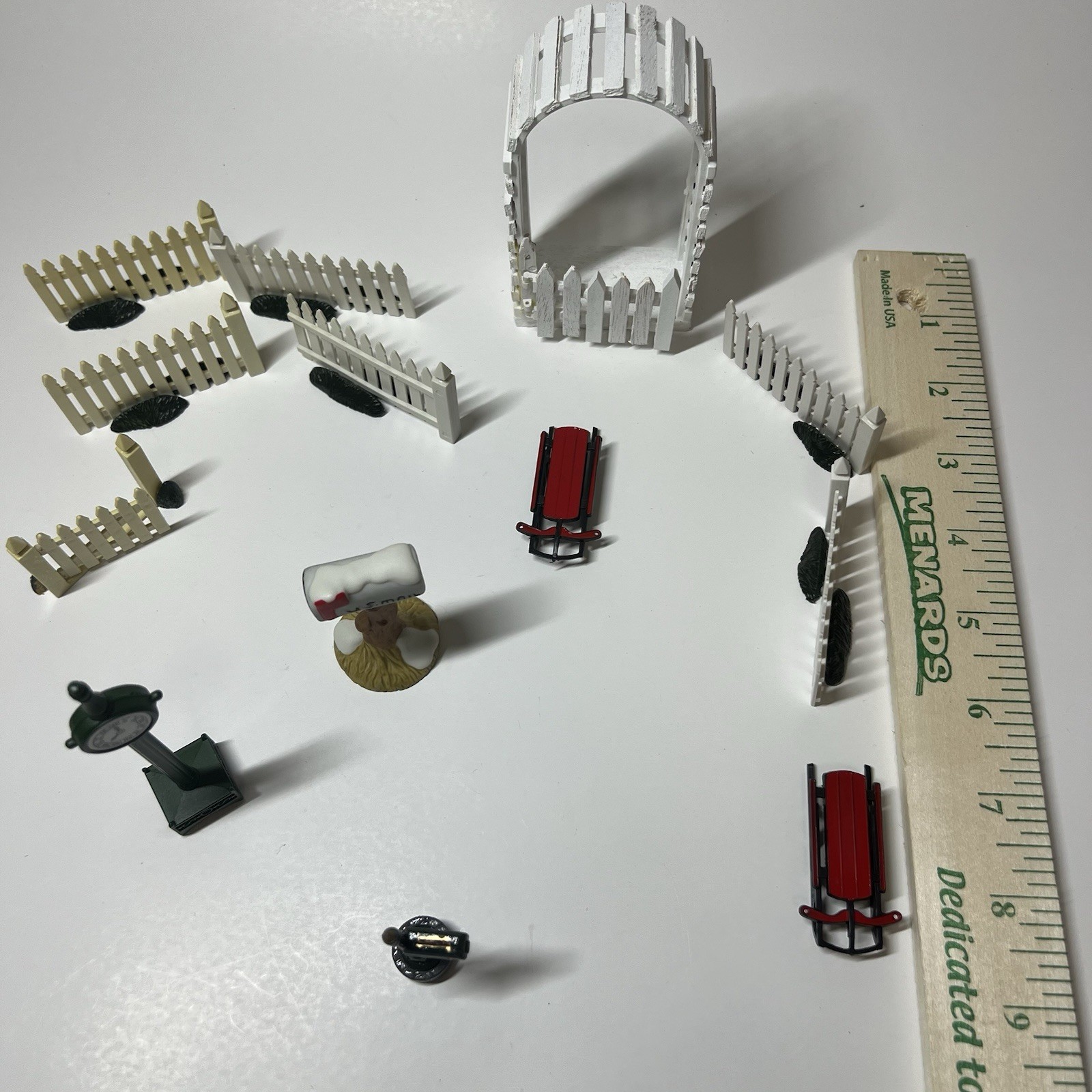 Lemax Dept 56 Lefton Christmas Village Accessories Lot Fences Arbor Clock Sleds