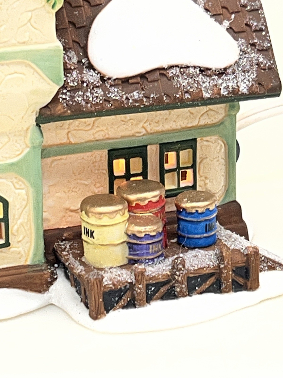 Department 56 North Pole Series “The Glacier Gazette” #56394 (#18)