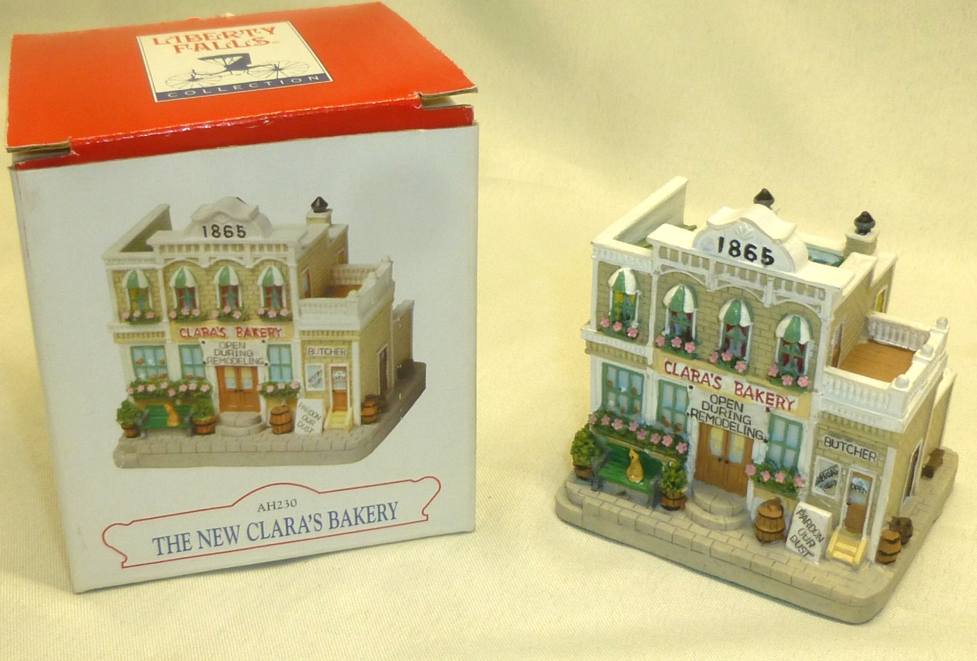Liberty Falls The New Clara’s Bakery AH230 Americana Frontier Collection 2001