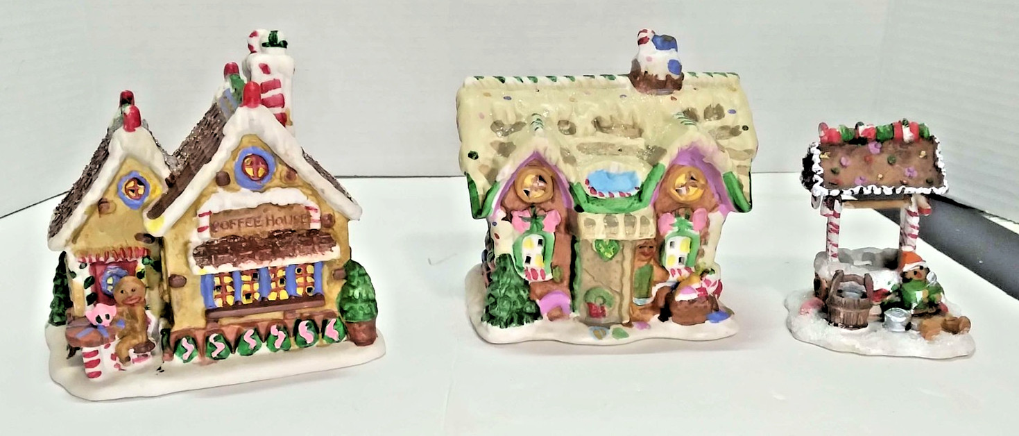 VTG Ginger Frost Lane Christmas village 2005, produced by Greenbrier