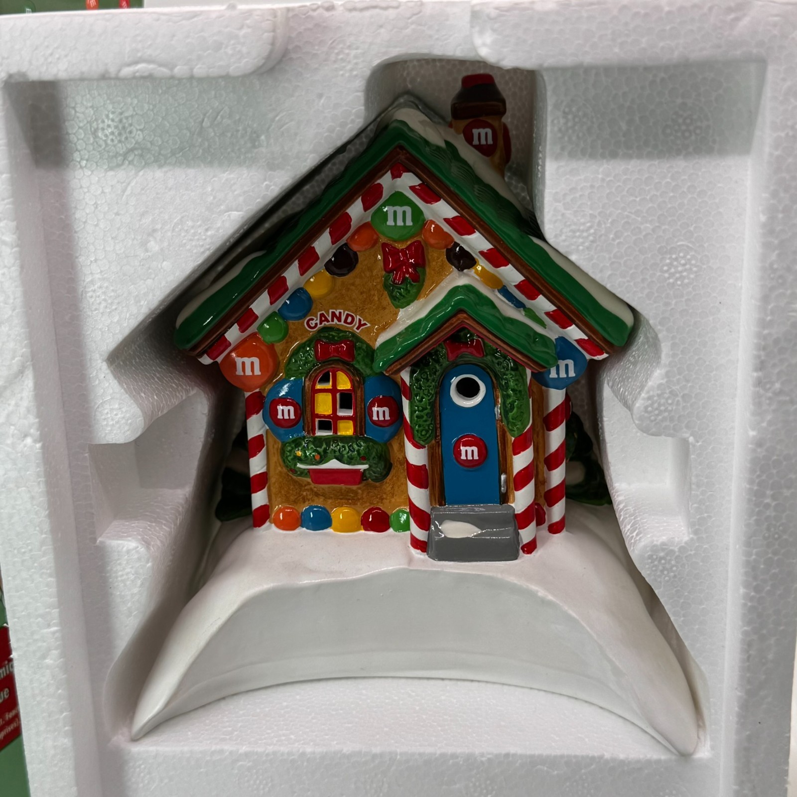 Department 56 M&M’s Candy Store Lighted Ceramic Christmas House and Dish in Box
