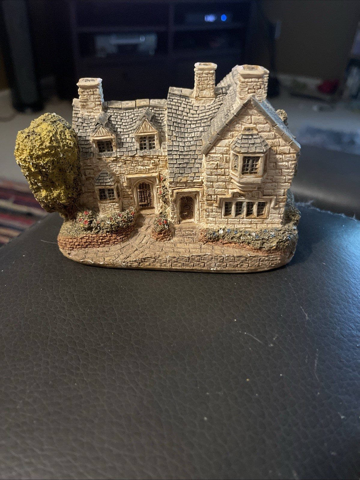 Morton Manor By Lilliput Lane Miniature Handmade In Cumbria United Kingdom