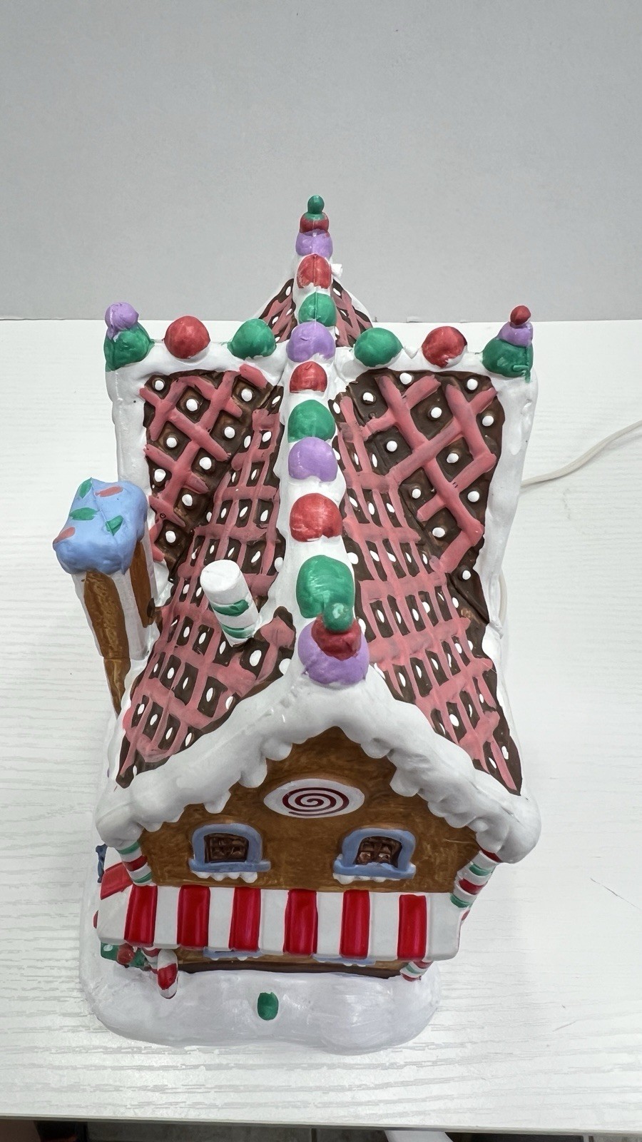 Lemax Sugar & Spice “Candy Chalet” Gingerbread House 45771 Retired NEW & RARE !