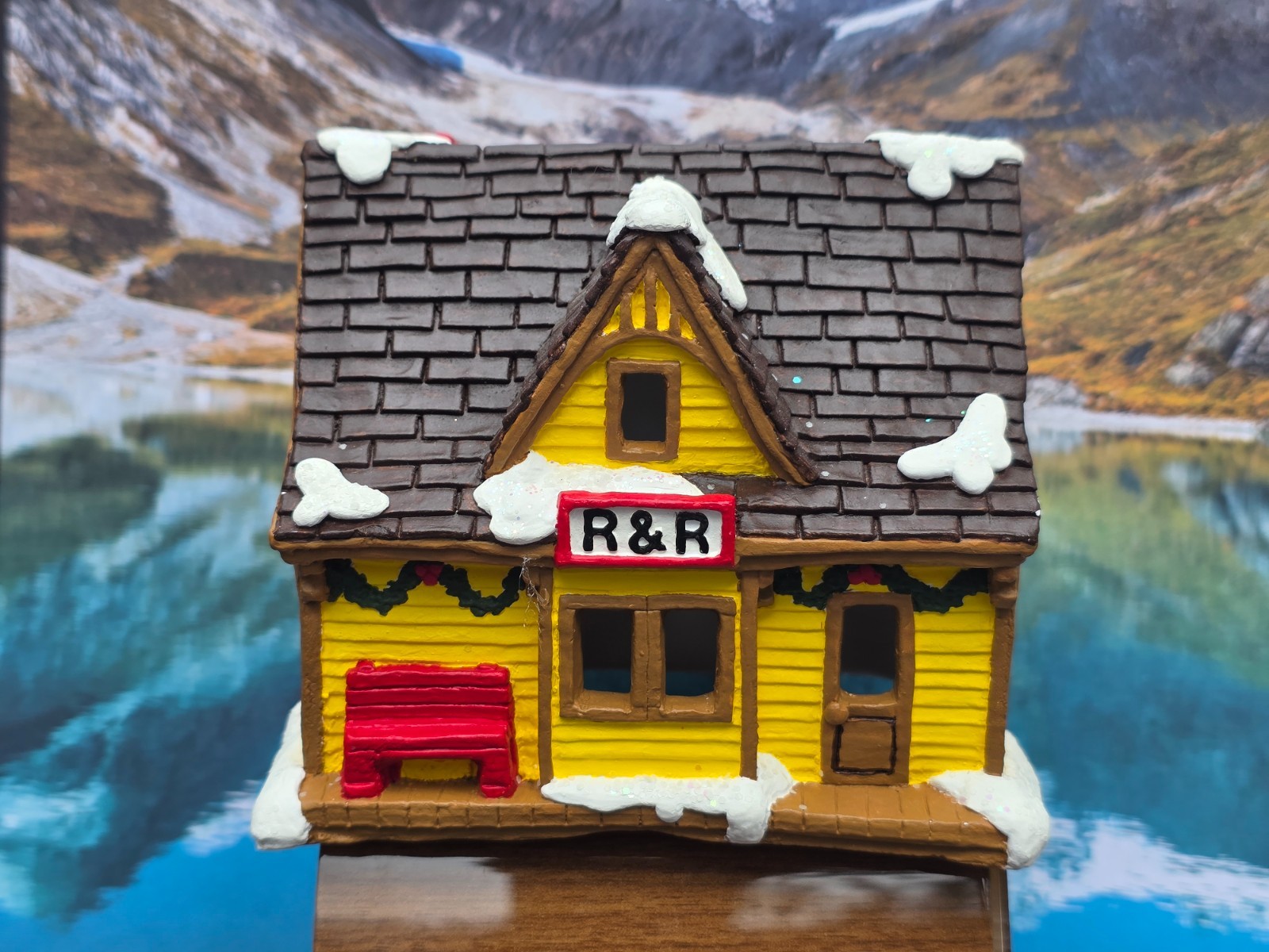 Vintage Christmas Village house building R&R Yellow painted