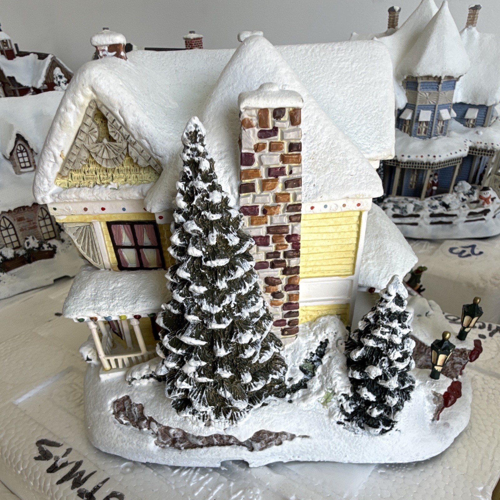 Hawthorne Village Thomas Kinkade Victorian Homestead Lighted Signed 2001