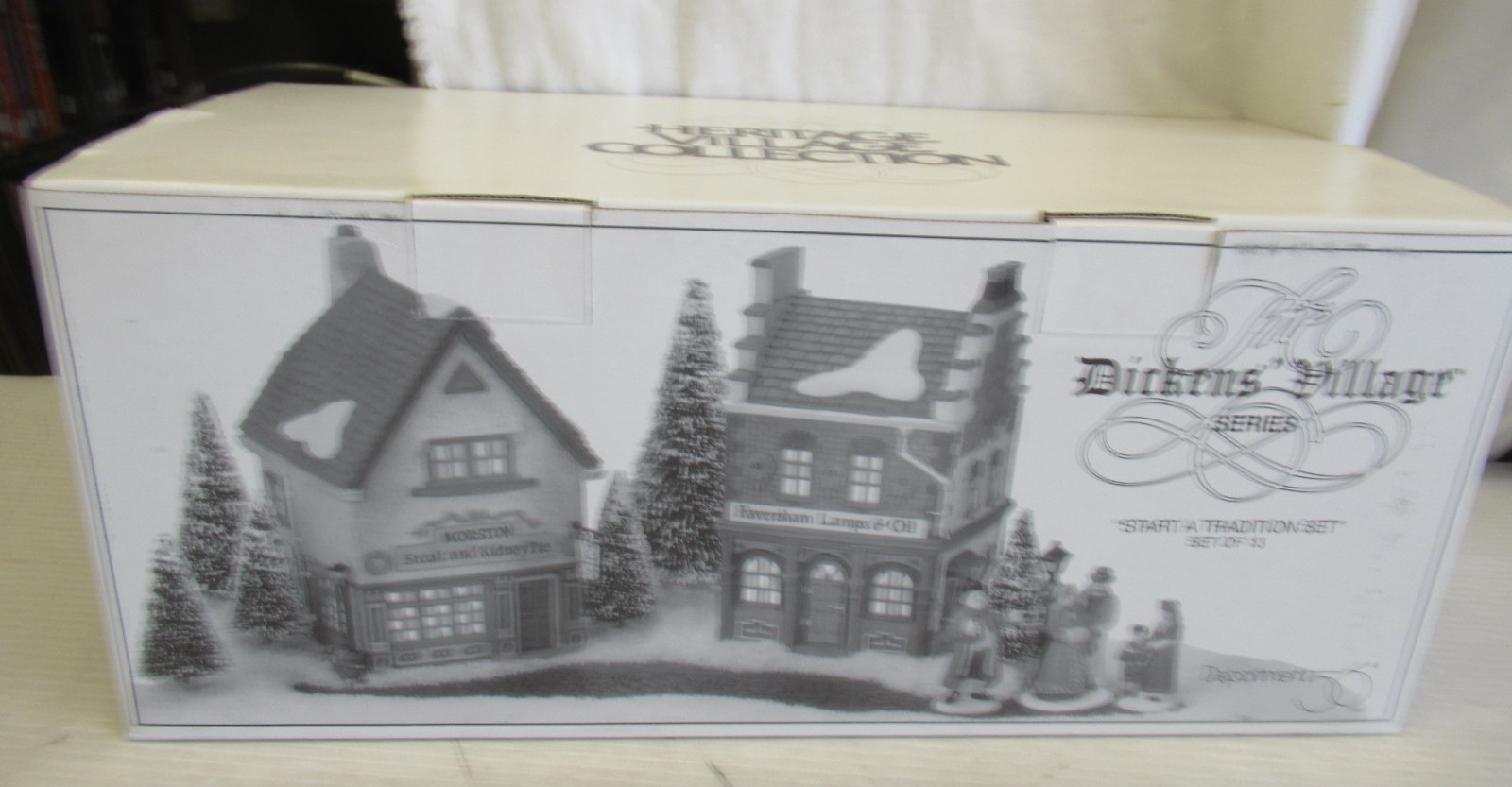 START A TRADITION SET – DEPT 56 HERITAGE VILLAGE COL. DICKENS’ VILL SERIES MIB a