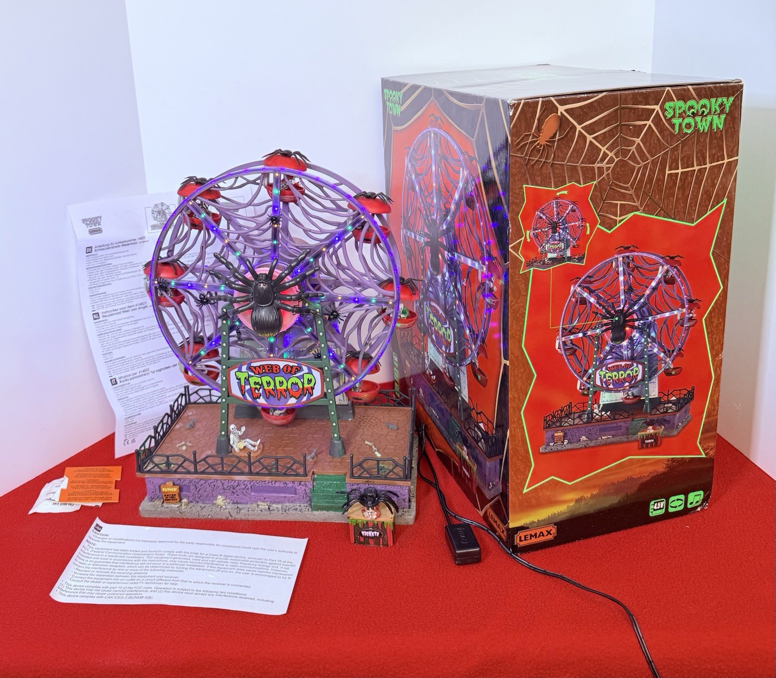 Lemax Spooky Town “Web of Terror” NIB – LED Lights, Sound & Animation- see video