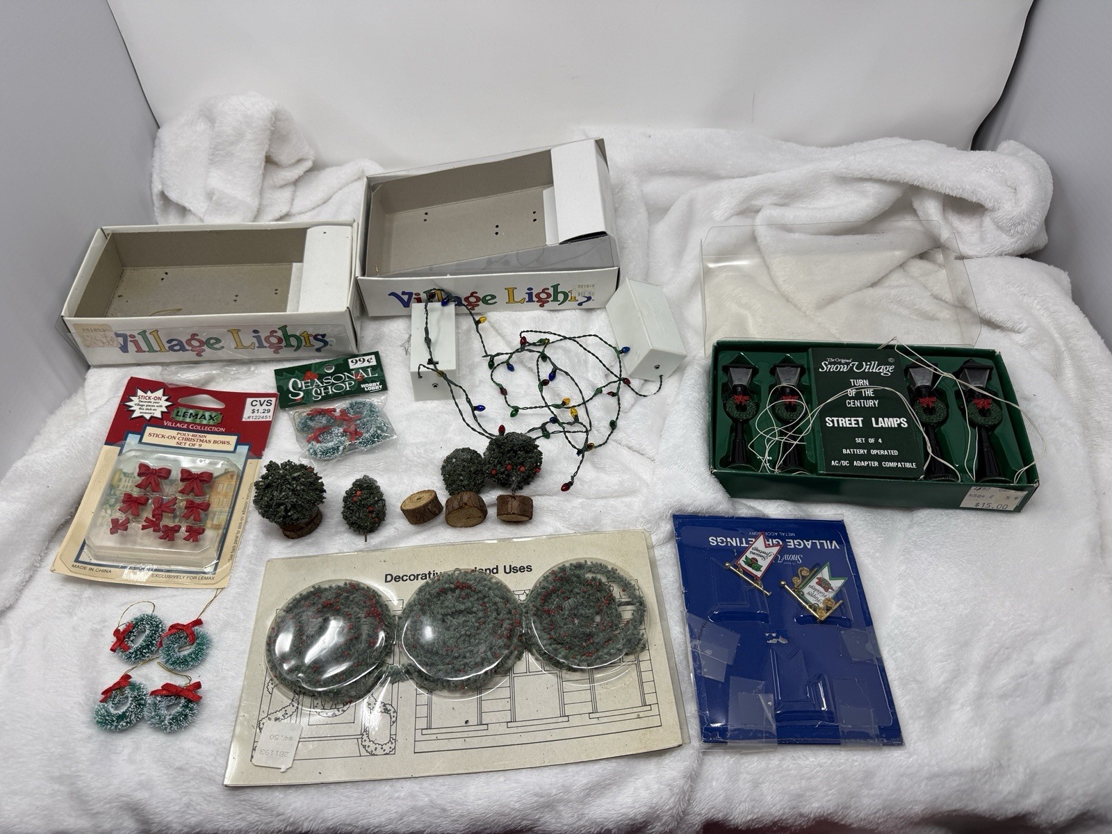 Accessories For Department 56 Snow Village Christmas Lights Lamps Garland +