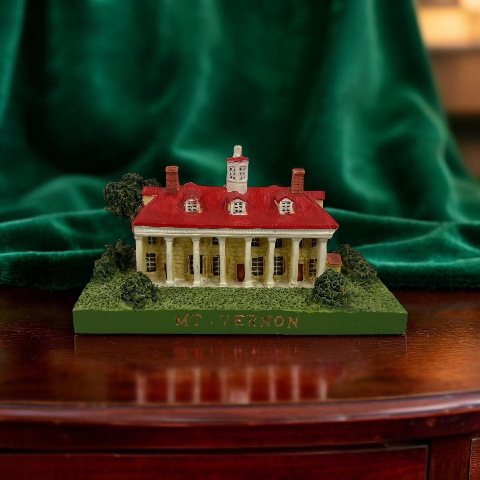 Mount Vernon Mini Replica Collectible Resin House Model George Washington 2×3.7″