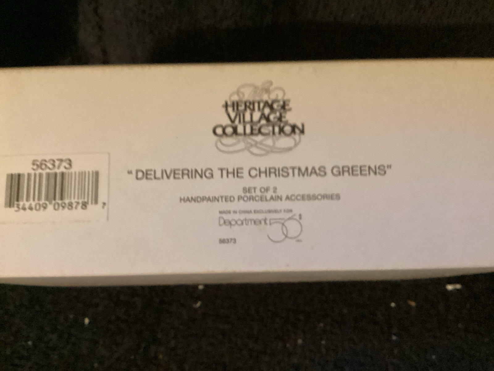 DEPT 56 HERITAGE VILLAGE SERIES “DELIVERING THE CHRISTMAS GREENS” BRAND NEW