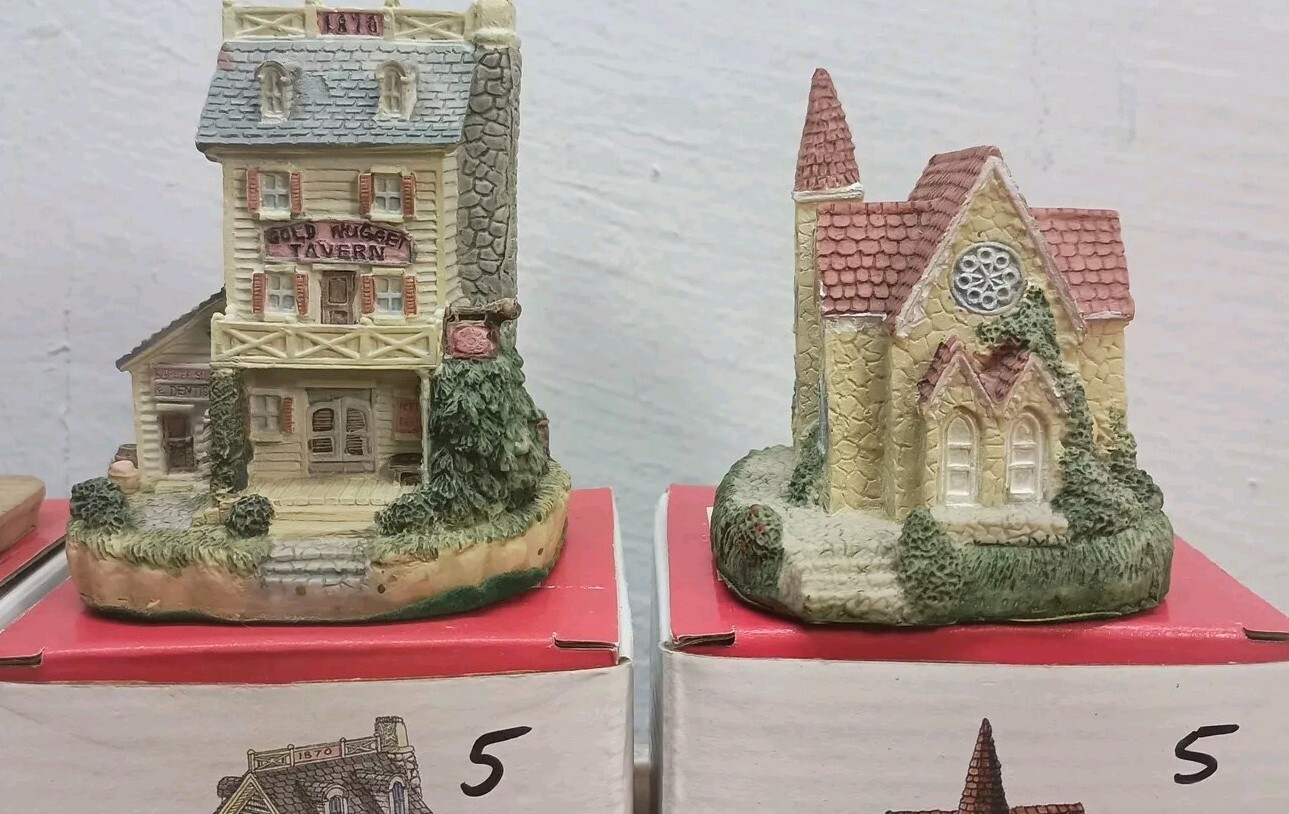 Lot of 9 “The Americana Collection” Village Houses & Buildings AH21 – AH29