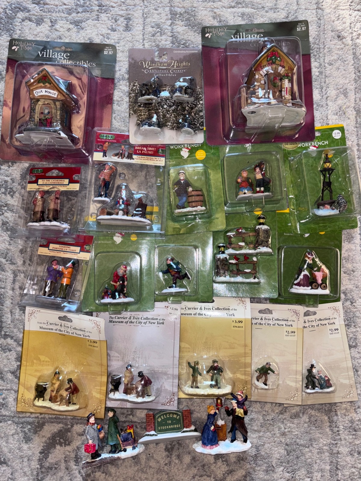 Christmas Village Figurine Lot Lemax Santas Workbench Currier Ives Holiday Time