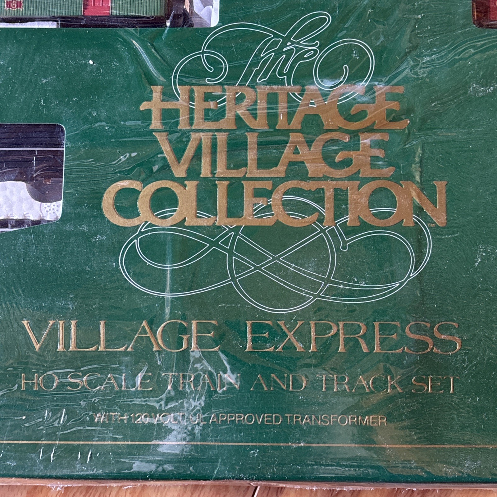 DEPT 56 HERITAGE VILLAGE COLLECTION EXPRESS TRAIN & TRACK SET #59803 BRAND NEW