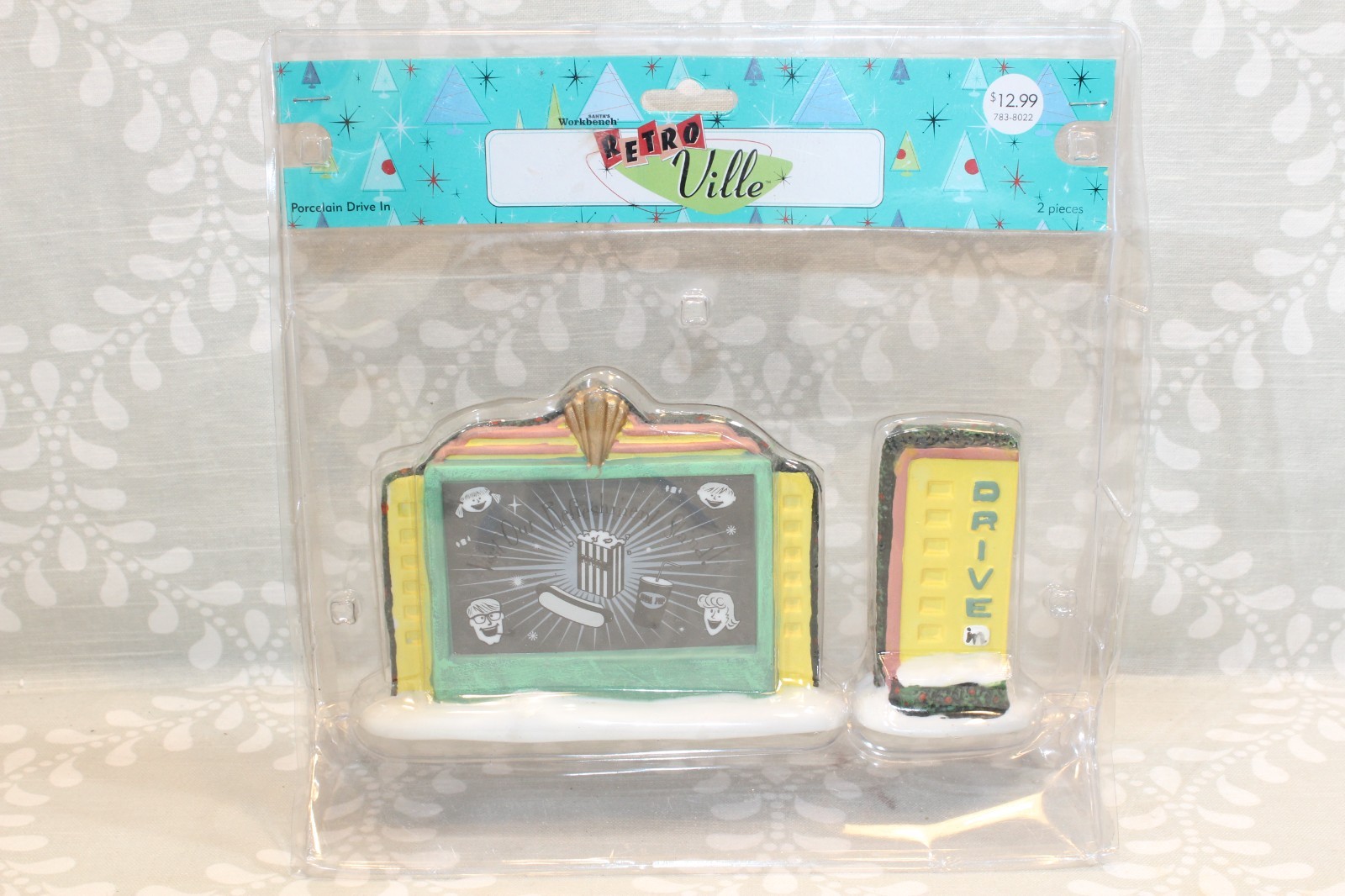 Vintage RetroVille Drive In Movie Village Accessory ~2005 Santa’s Workbench NOS