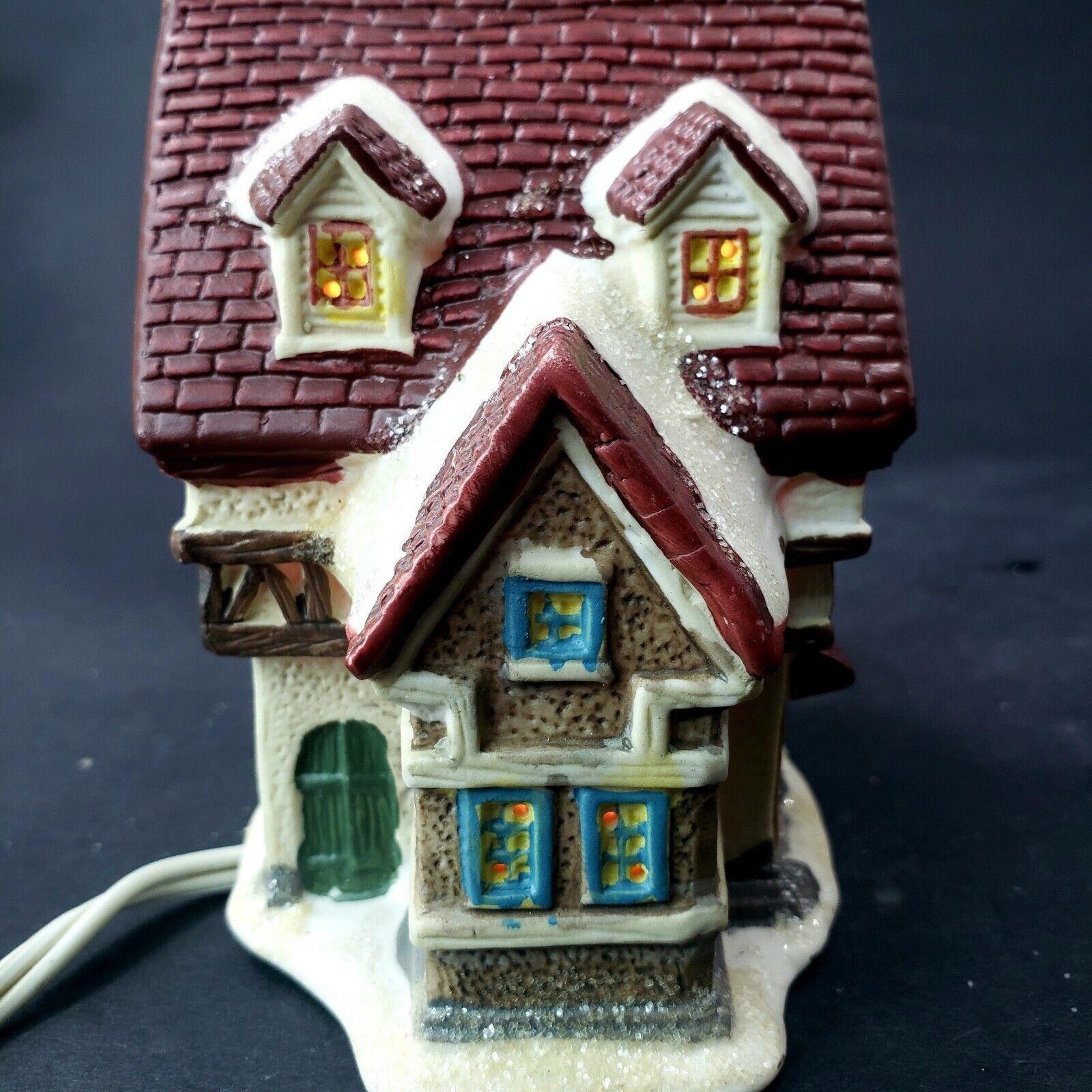 Lighted Cobblestone Corners Christmas Village Mill House 2003 Porcelain.