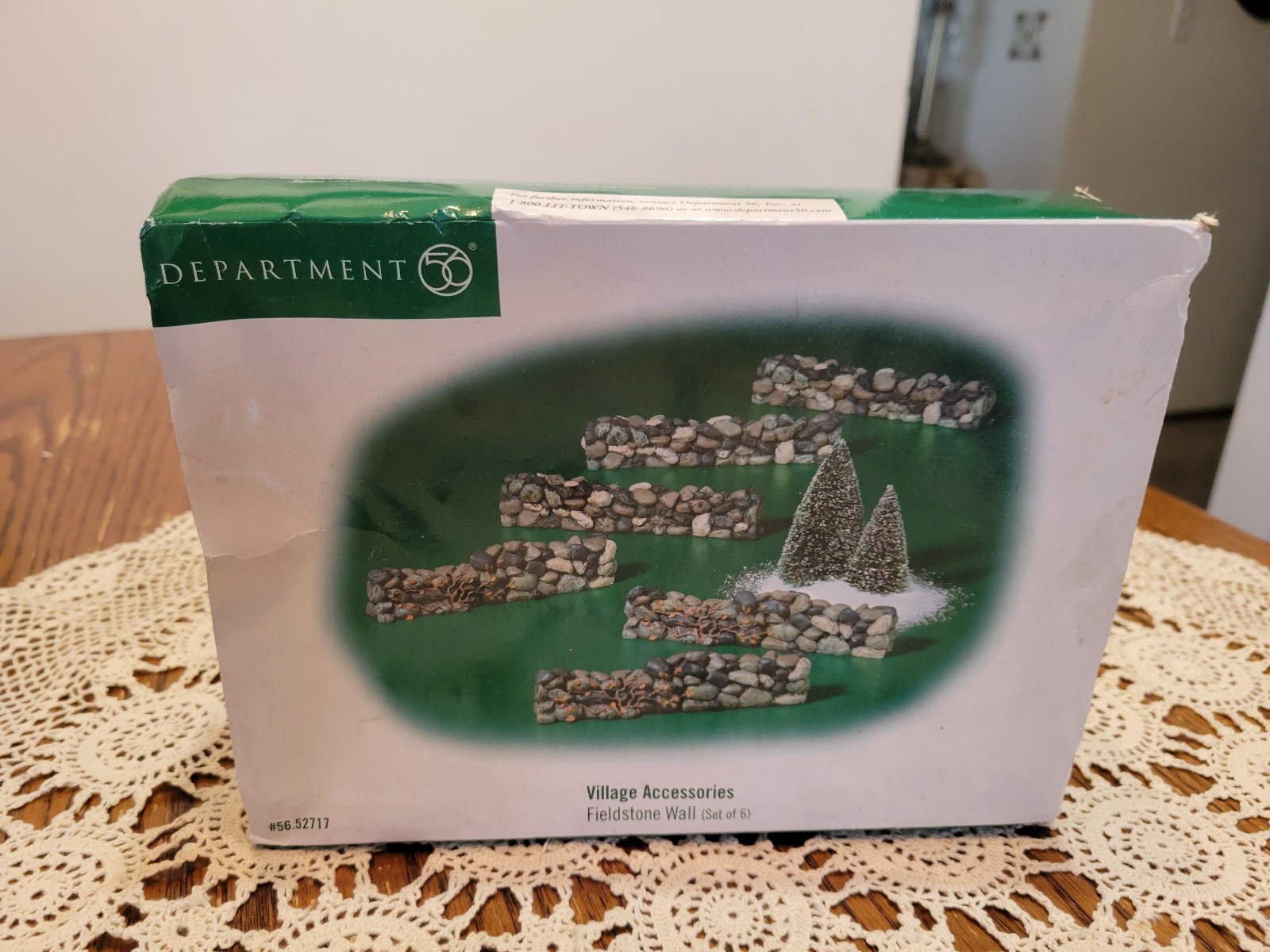 Dept 56 Village Accesory FieldStone Wall Set of 6 #52629 Christmas