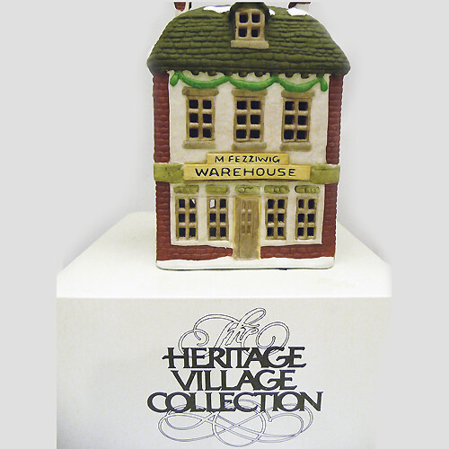 DEPARTMENT 56 Fezziwig Warehouse 56-65005 NEW IN BOX 5.5″ tall made in China