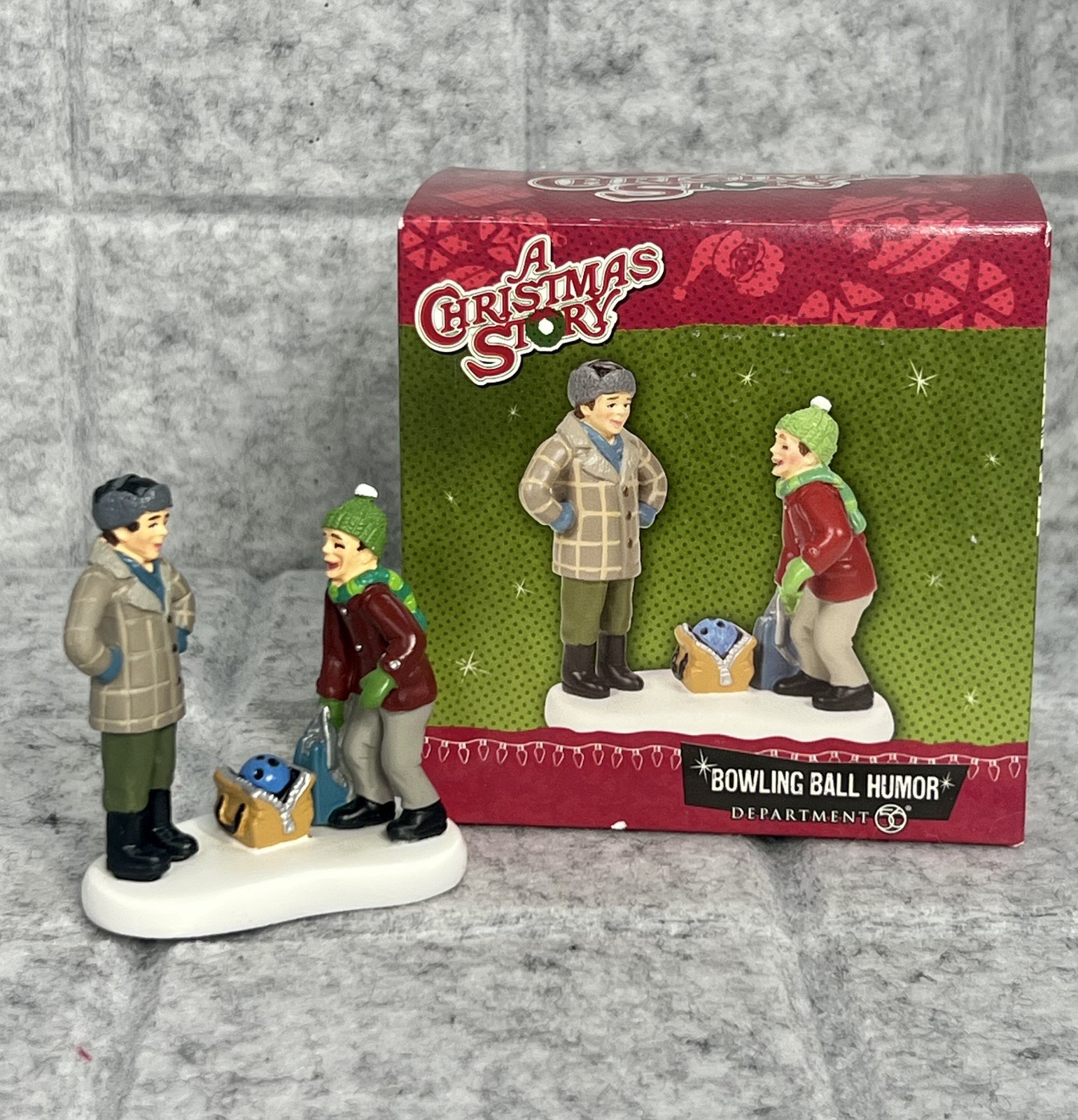 Dept 56 BOWLING BALL HUMOR A Christmas Story Village #6007725 NEW