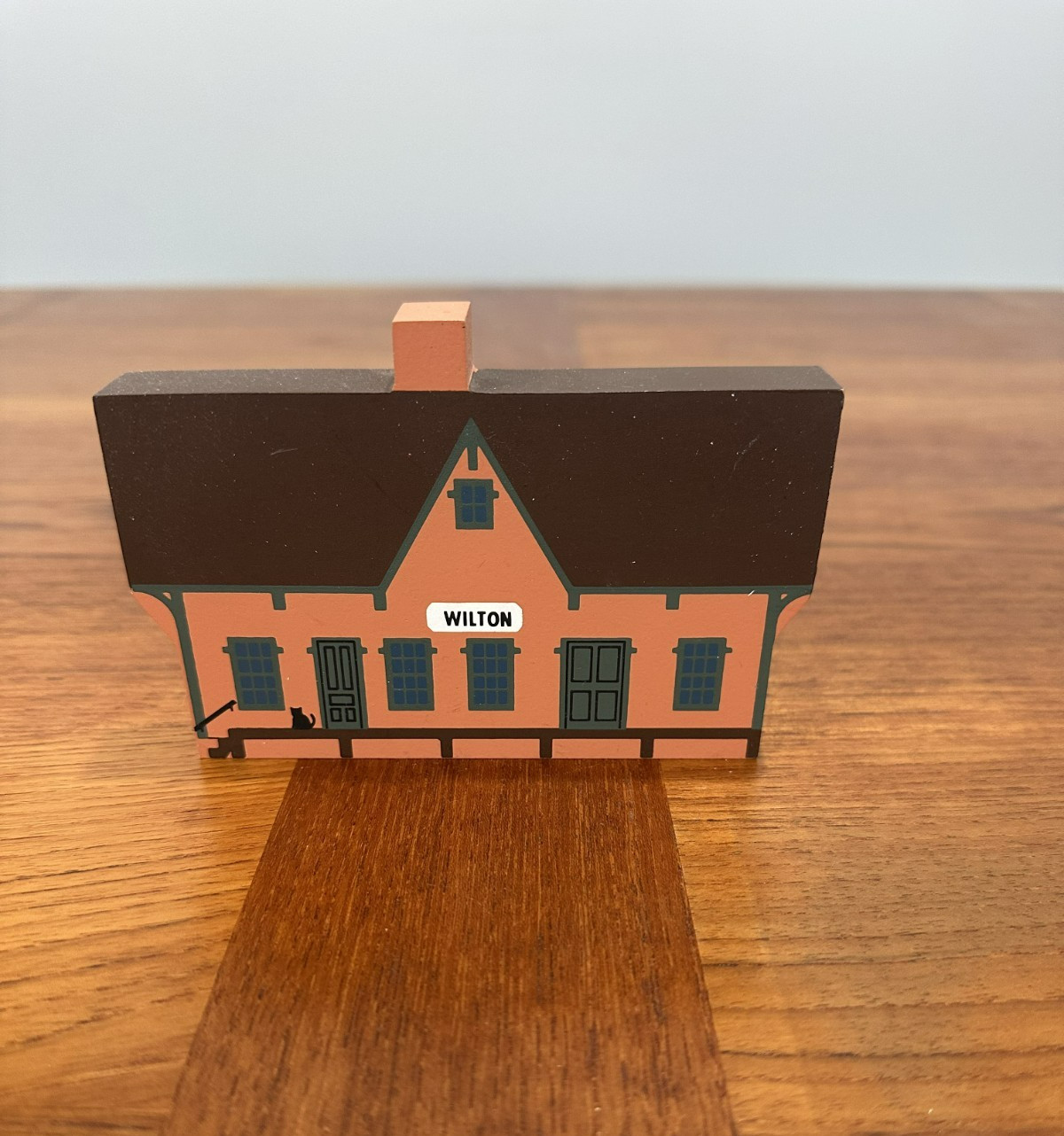Vintage 1988 Cat’s Meow Village Liberty Street Series Wilton Railway Depot #2882
