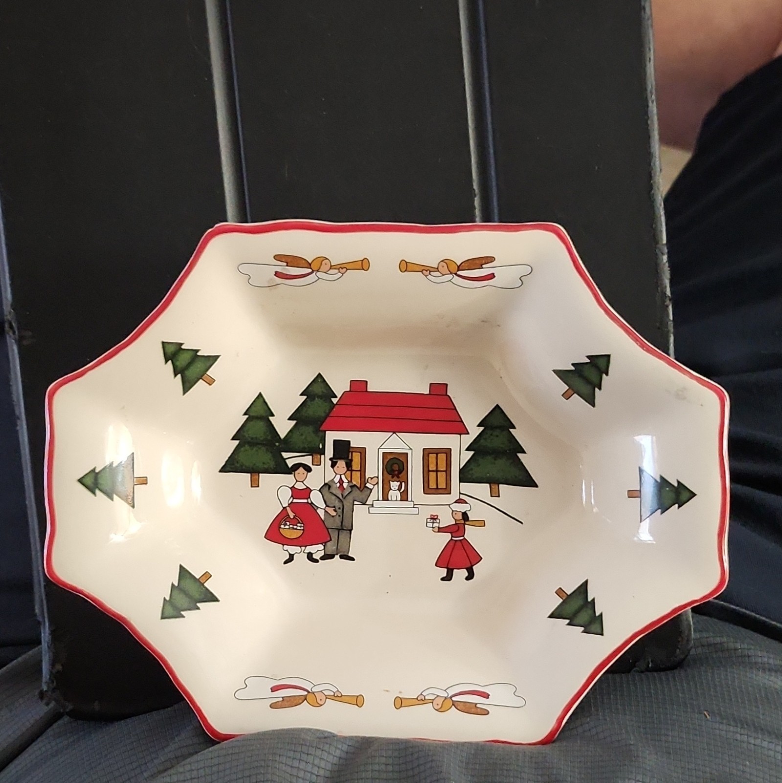 Mason’s Christmas Village Bowl