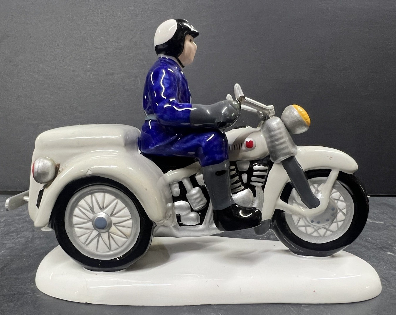 Dept 56 Snow Village Harley Davidson Patrolling The Road Motorcycle