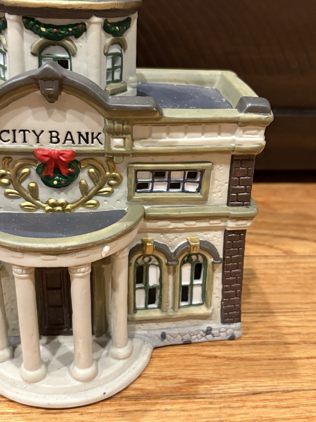 Vintage Copperfield Keepsake Christmas Snow Village Porcelain City Bank