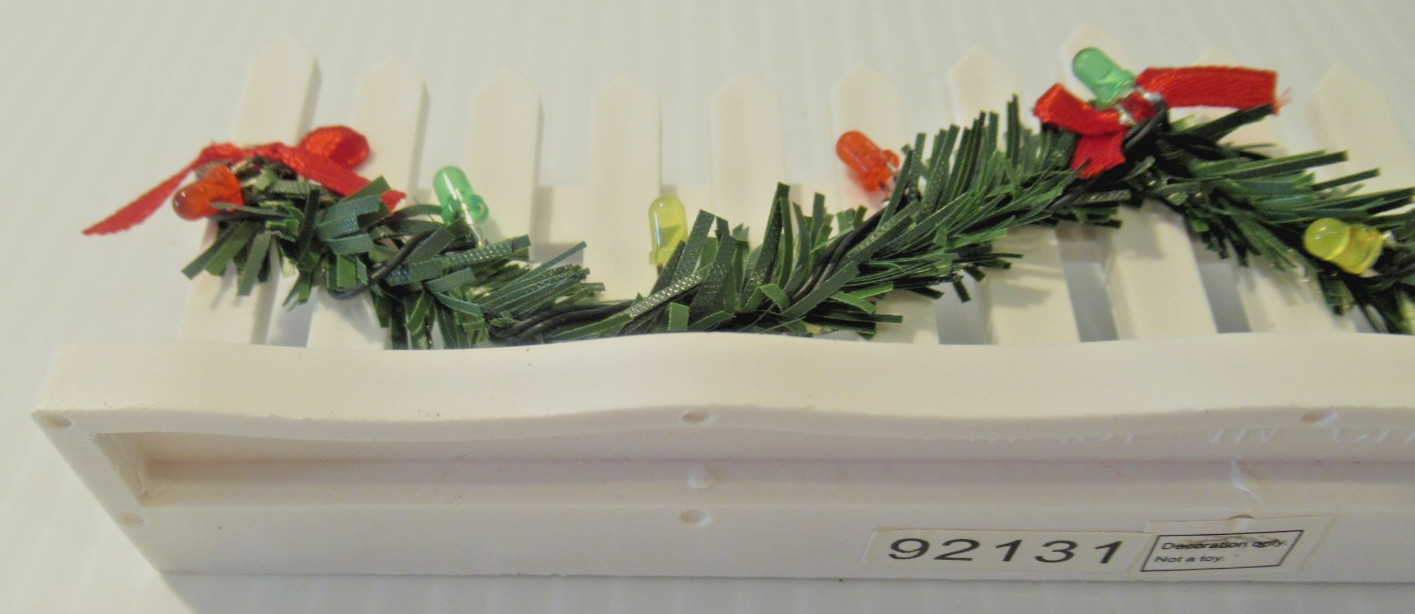 HOLIDAY TIME “LED PICKET FENCE” ~ *** LED LIGHTS / BATTERY OPERATED ***