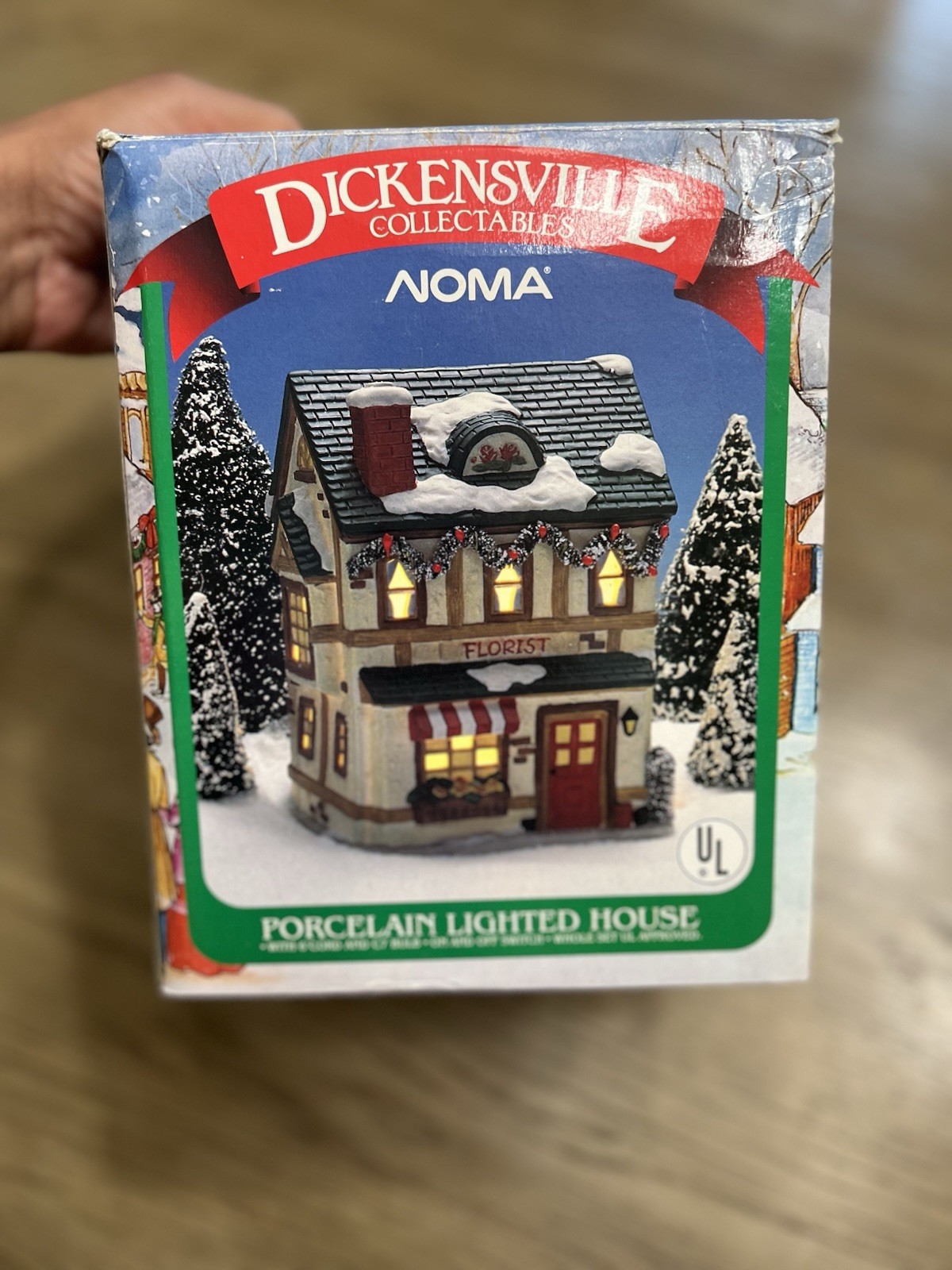 Vintage Village House “Florist” Illuminated Porcelain Christmas House 1994 New