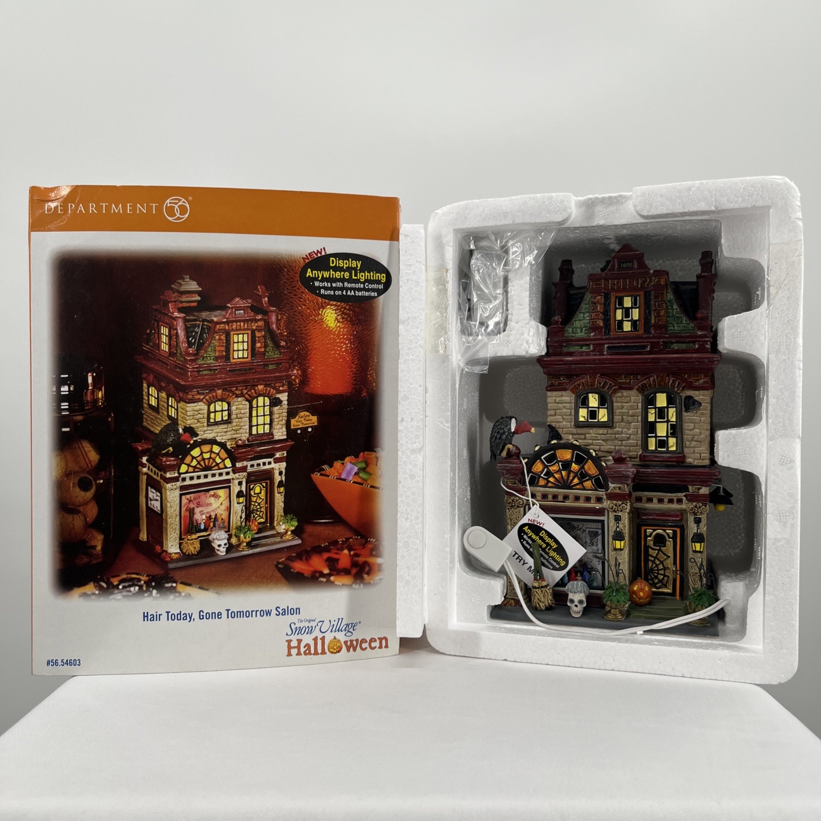 Dept 56 Halloween HAIR TODAY, GONE TOMORROW SALON 2005 Brand New #56.54603
