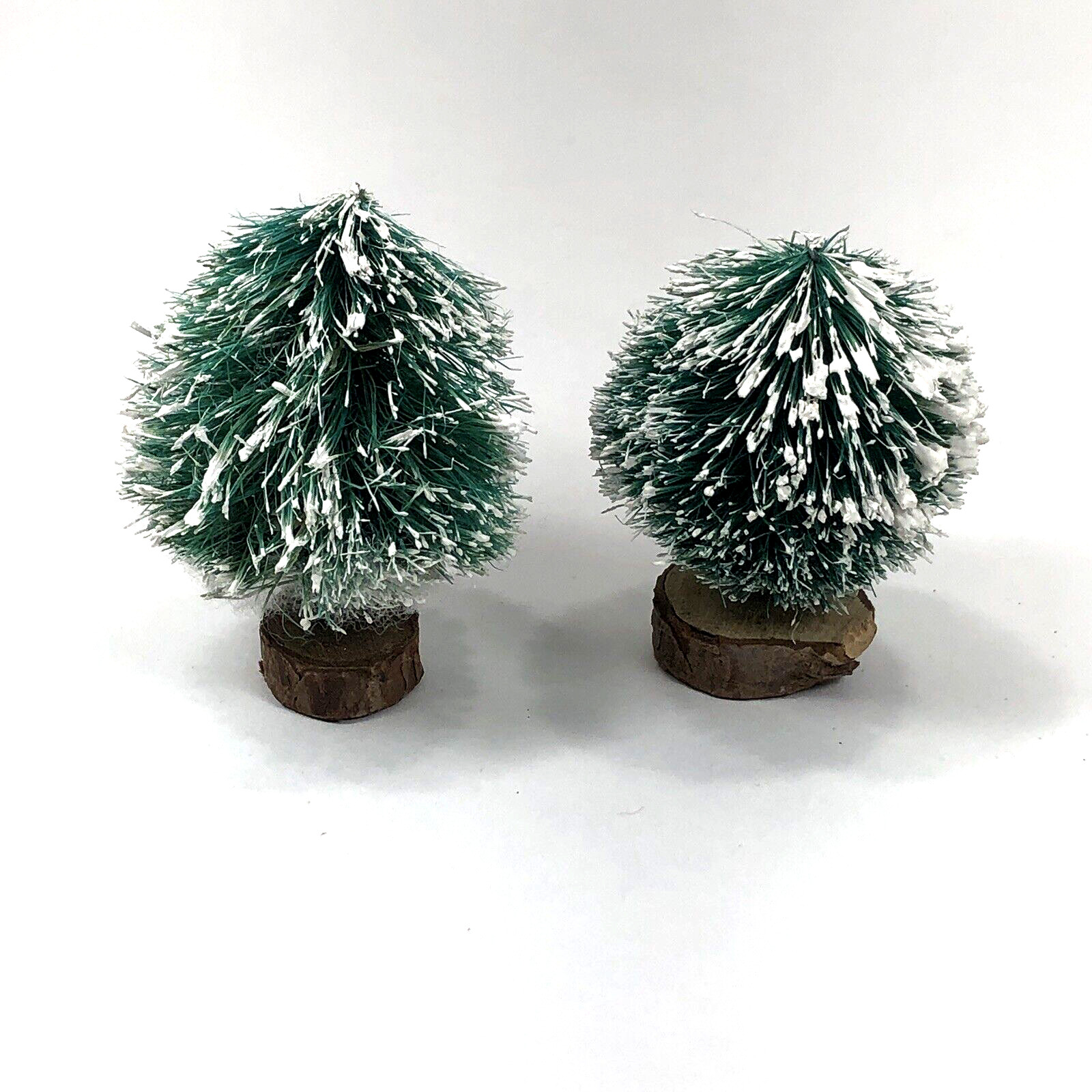 Vtg Flocked Bottle Brush Shrubs Bush Trees 2.25in High Wood Slice Base Set of 2