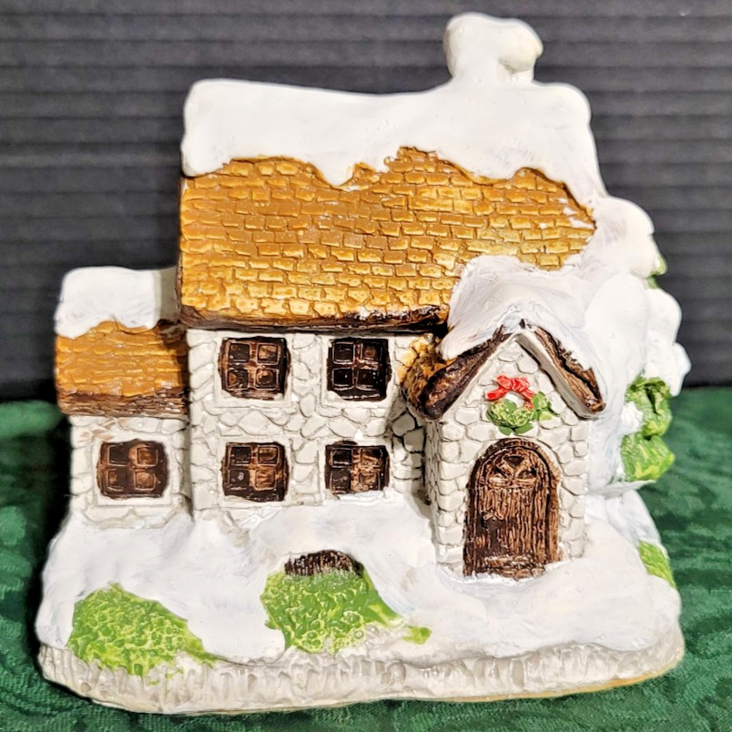 4 Vintage Hand Painted Plaster Snow Houses -TAIWAN -4″high StartYour own village