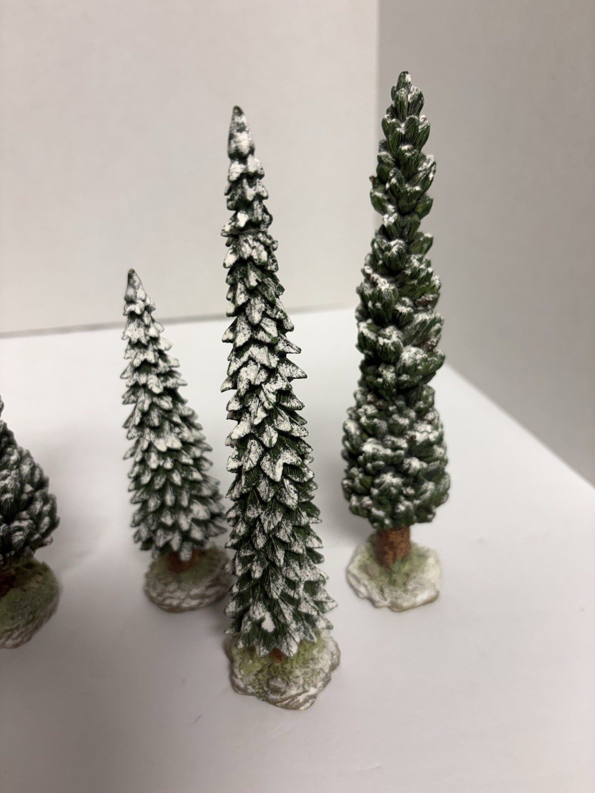 Dept 56 Village Snowy Evergreens Set of 6, Medium, S2