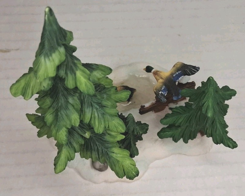Santas Workbench Resin Accessory Ducks on Frozen Lake Pre-owned In Box