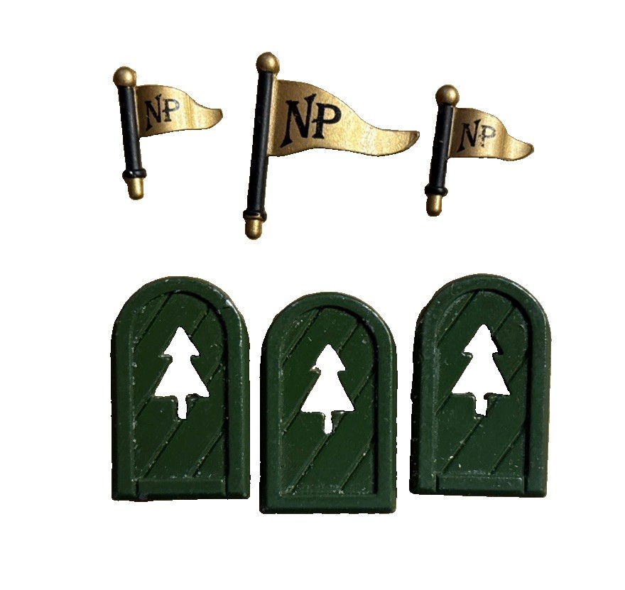 Dept 56 “Route 1 North Pole Home of Mr & Mrs Claus” W/ Light & Box Complete Mint