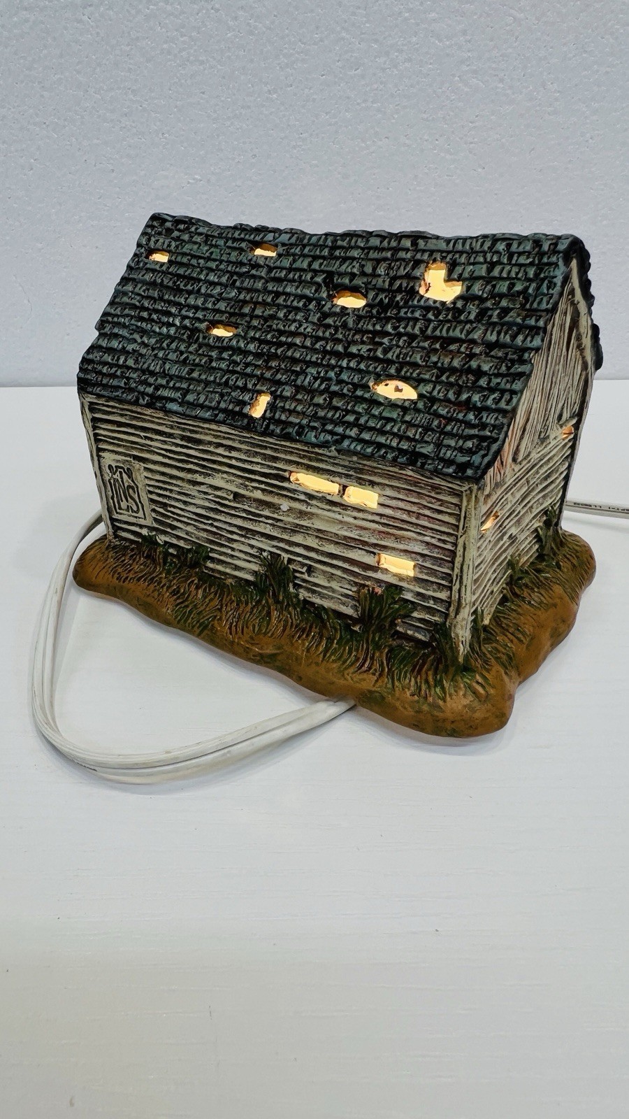 Lang & Wise Folk Art Villages My First Halloween Lighted “Pumpkin Shed” 1997