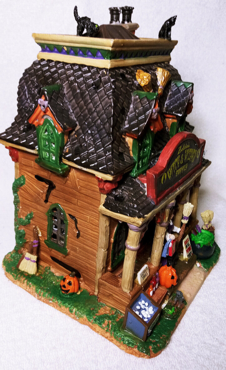 Lemax Spooky Town Signature Colllection Zeldas Witch Wizard Supply
