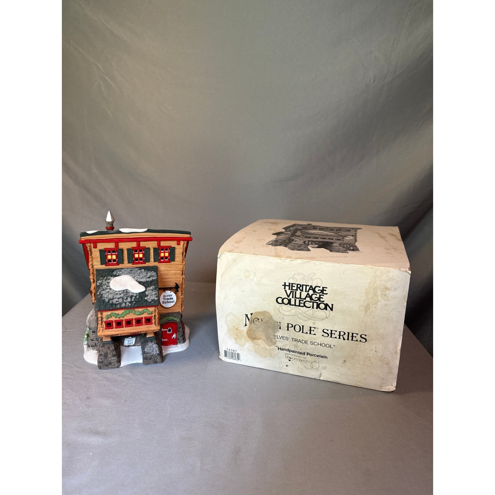 Dept 56 North Pole Series Village Lot 6 Buildings 2 Accessories w/ Boxes