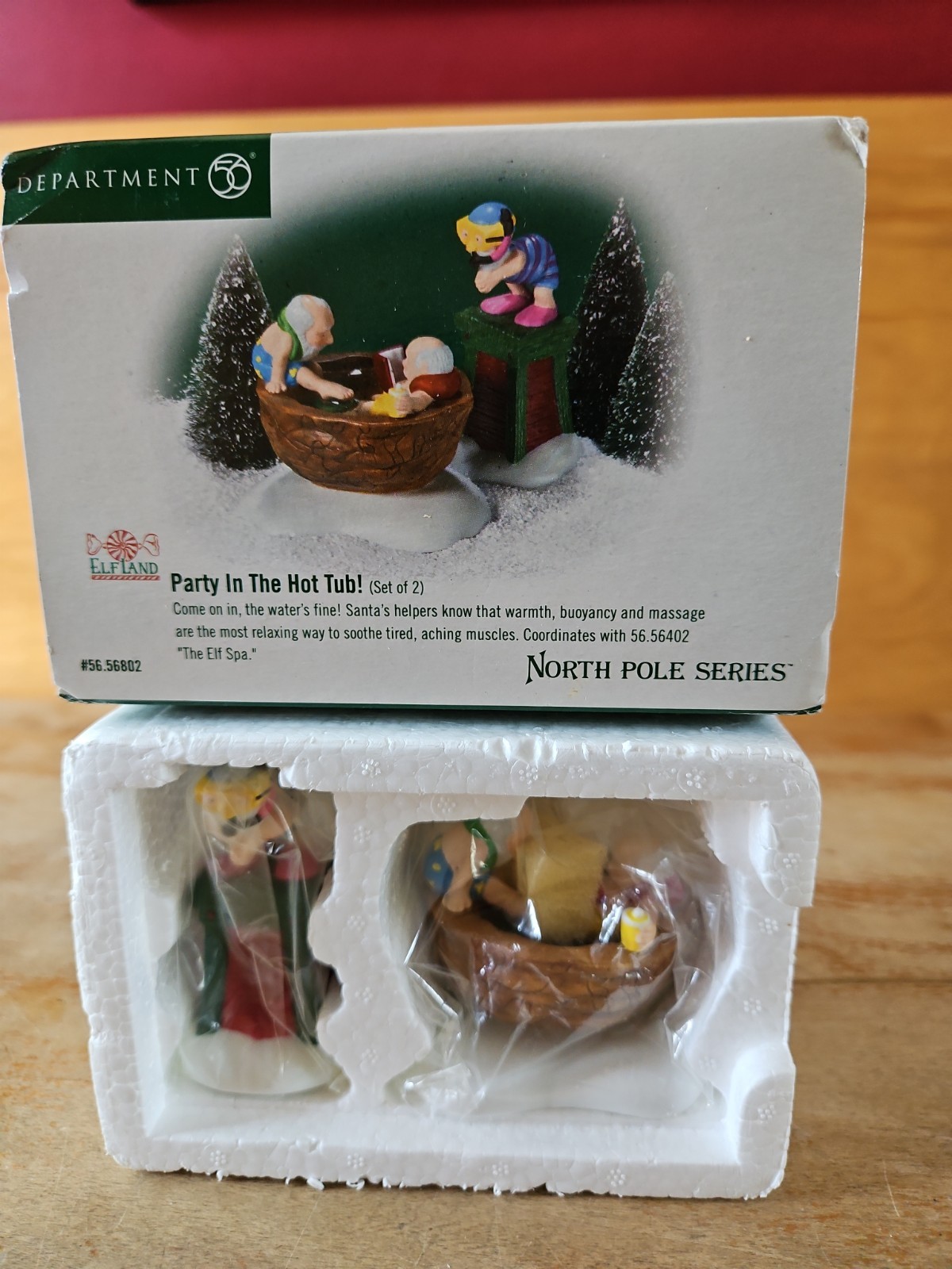 Dept 56 North Pole 56802 Party In The Hot Tub Santa and Elf Christmas NEW IN BOX